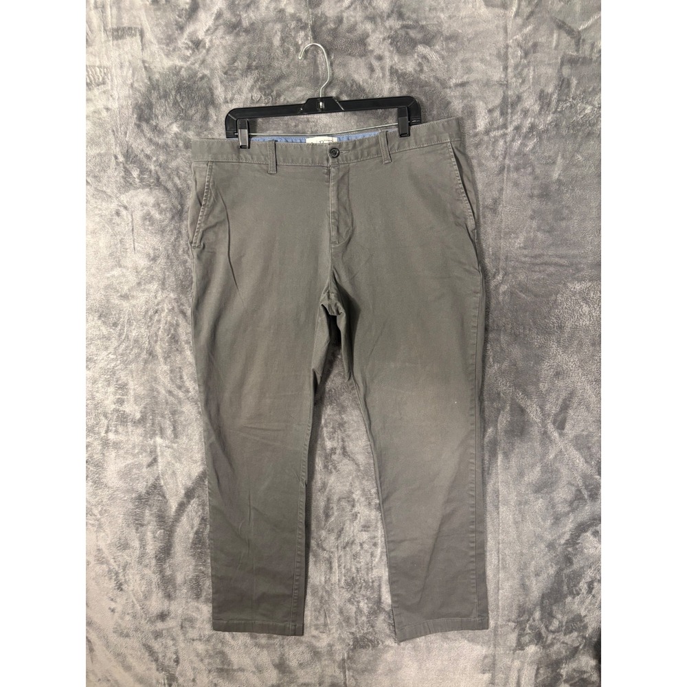 Dockers Mens Gray Chino Pants Classic Fit Twill Trousers 39x29